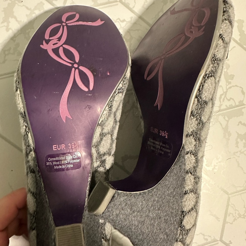 Poetic License Gray Heels with Jewel Embellishments - Picture 6 of 6